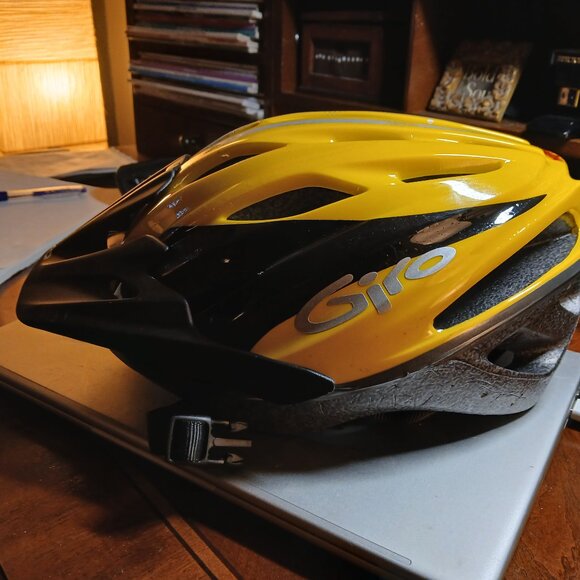 GIRO Mojave Sport Road Bike Cycling Helmet EUC - Picture 5 of 6